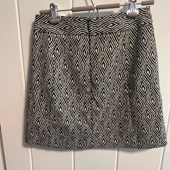 Cue Australia Skirt - Picture 2 of 5